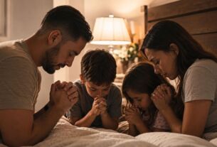 O que é a Oração para Proteção dos Filhos? Entenda Seu Verdadeiro Significado Espiritual O que é a oração para proteção dos filhos